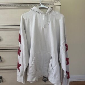 LF Carmar Vintage White distressed hoodie with red star detailed embroidery